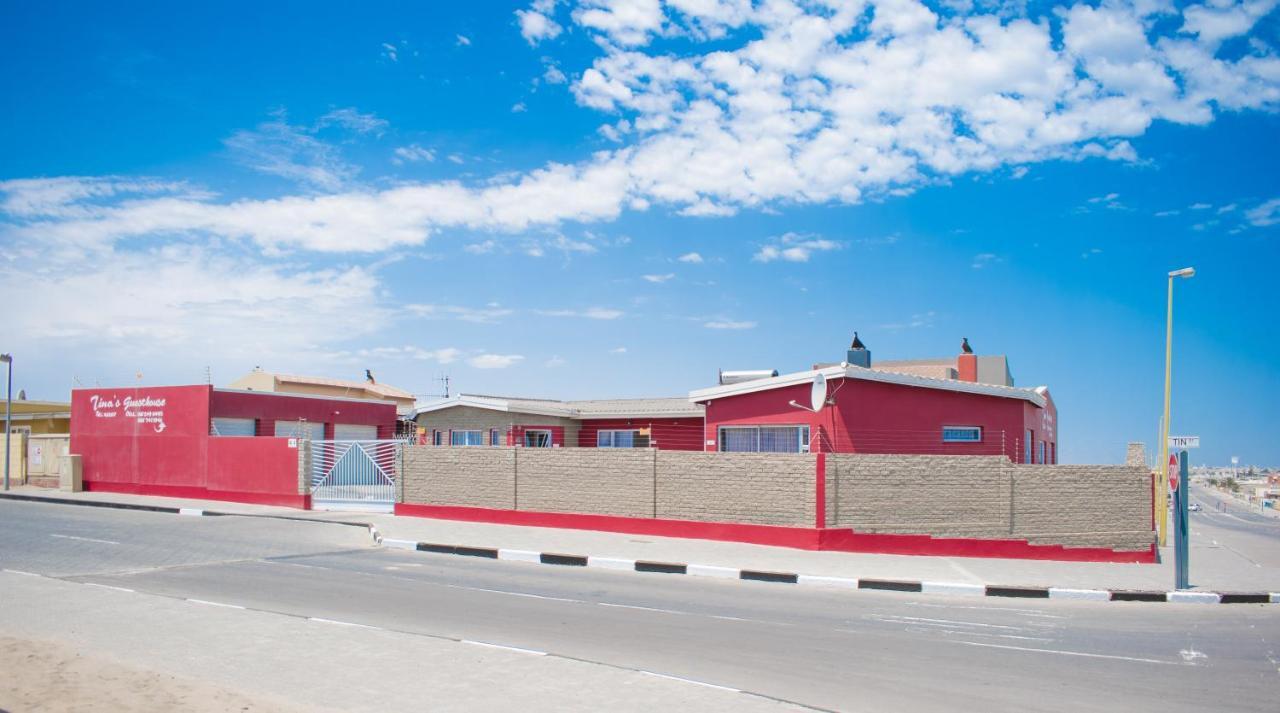 Tina'S Bed And Breakfast Swakopmund Esterno foto